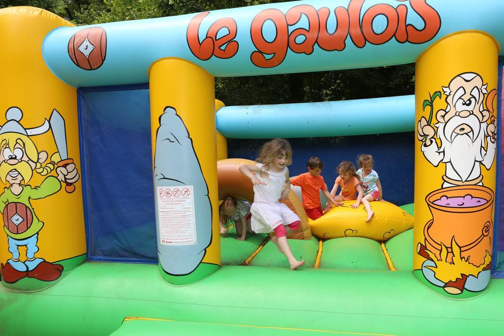 Camping Le Val De Trie Behen Exterior photo